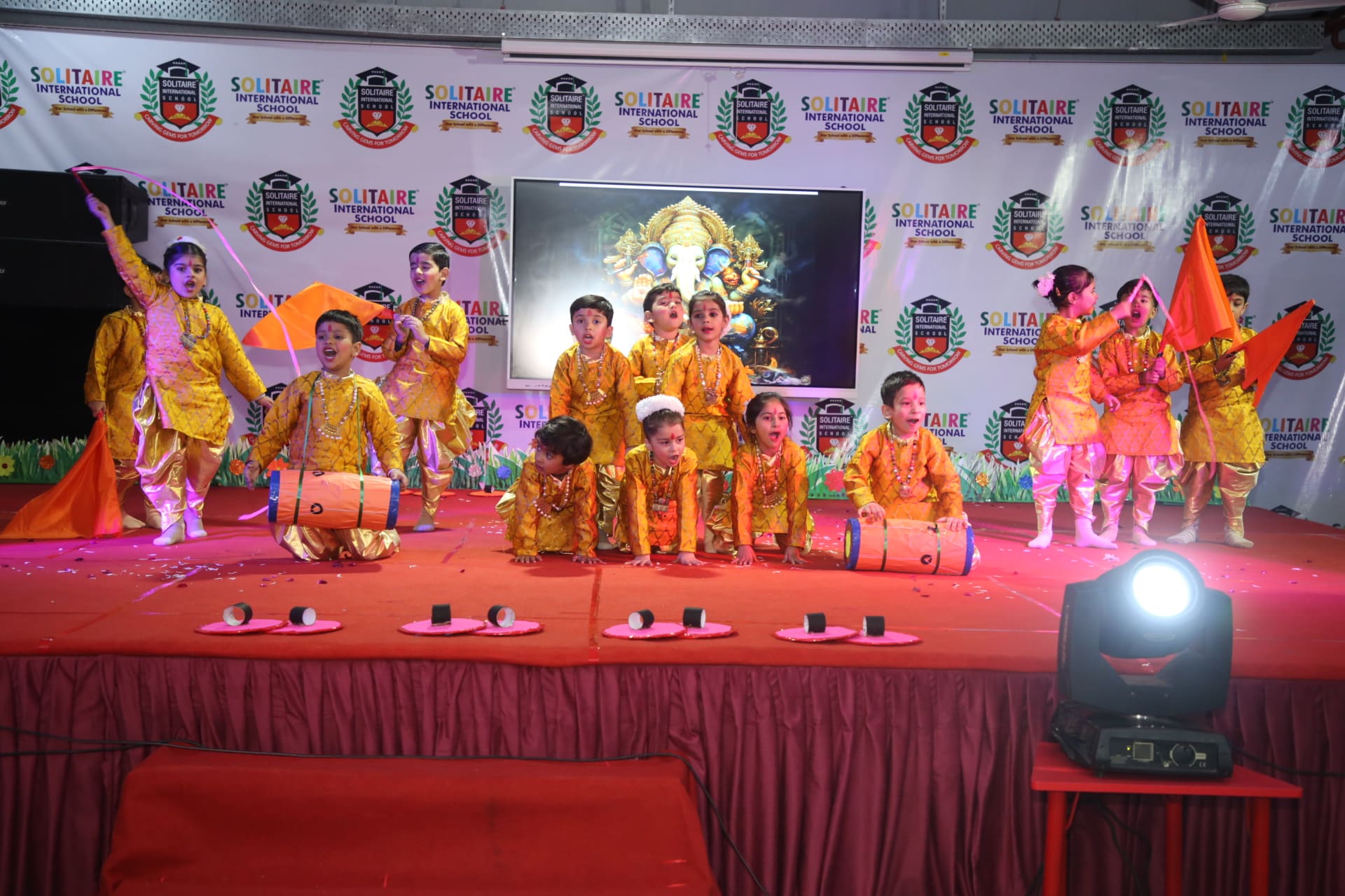 Solitaire International School