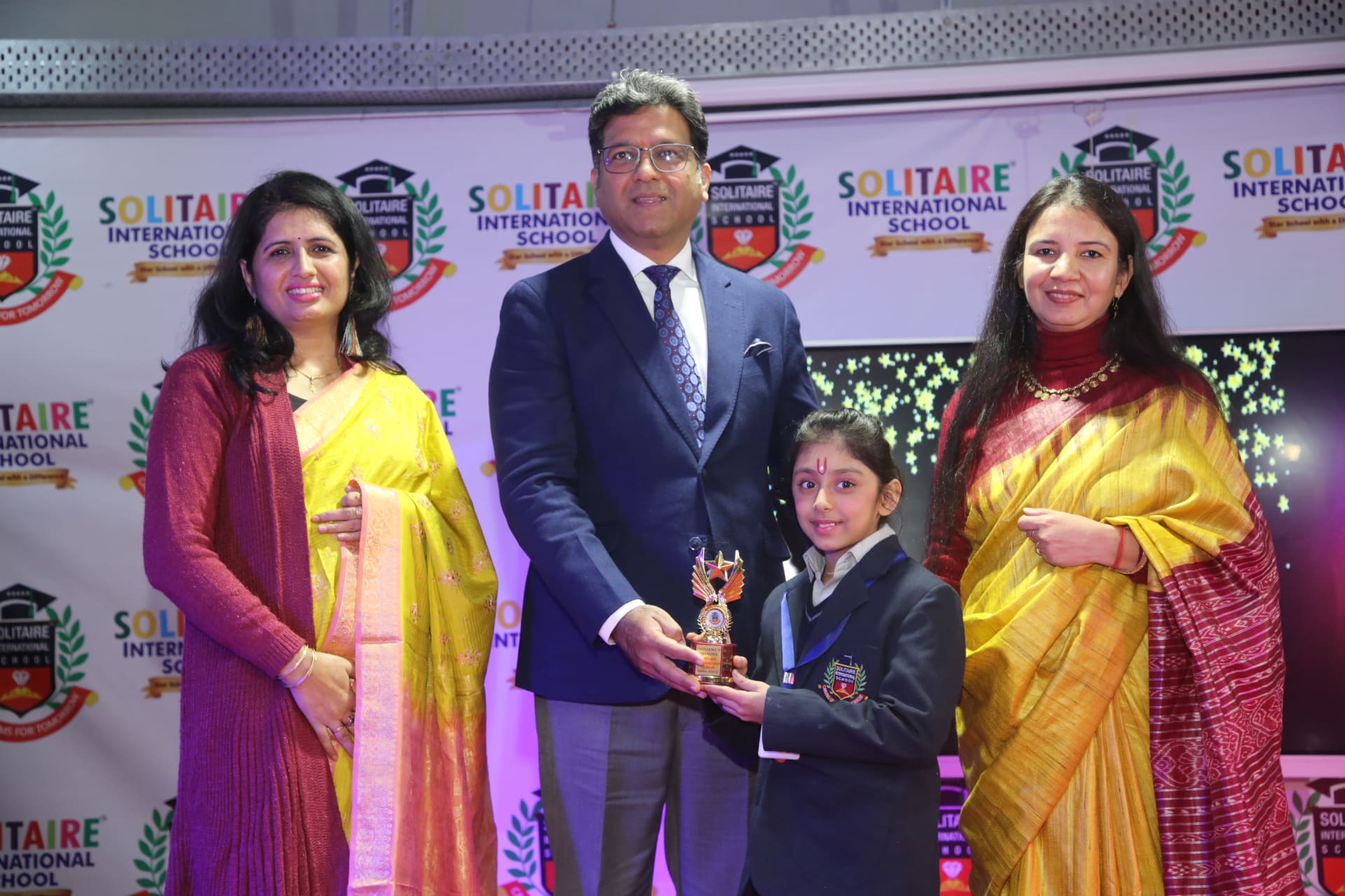 Solitaire International School
