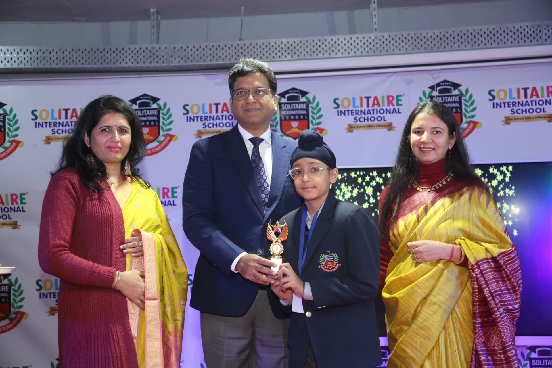 Solitaire International School